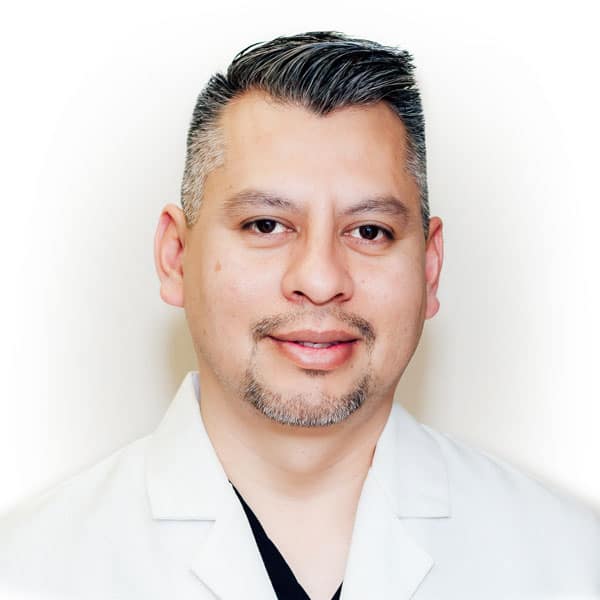 38a-Dr_Jesus_Perez-Periodontist